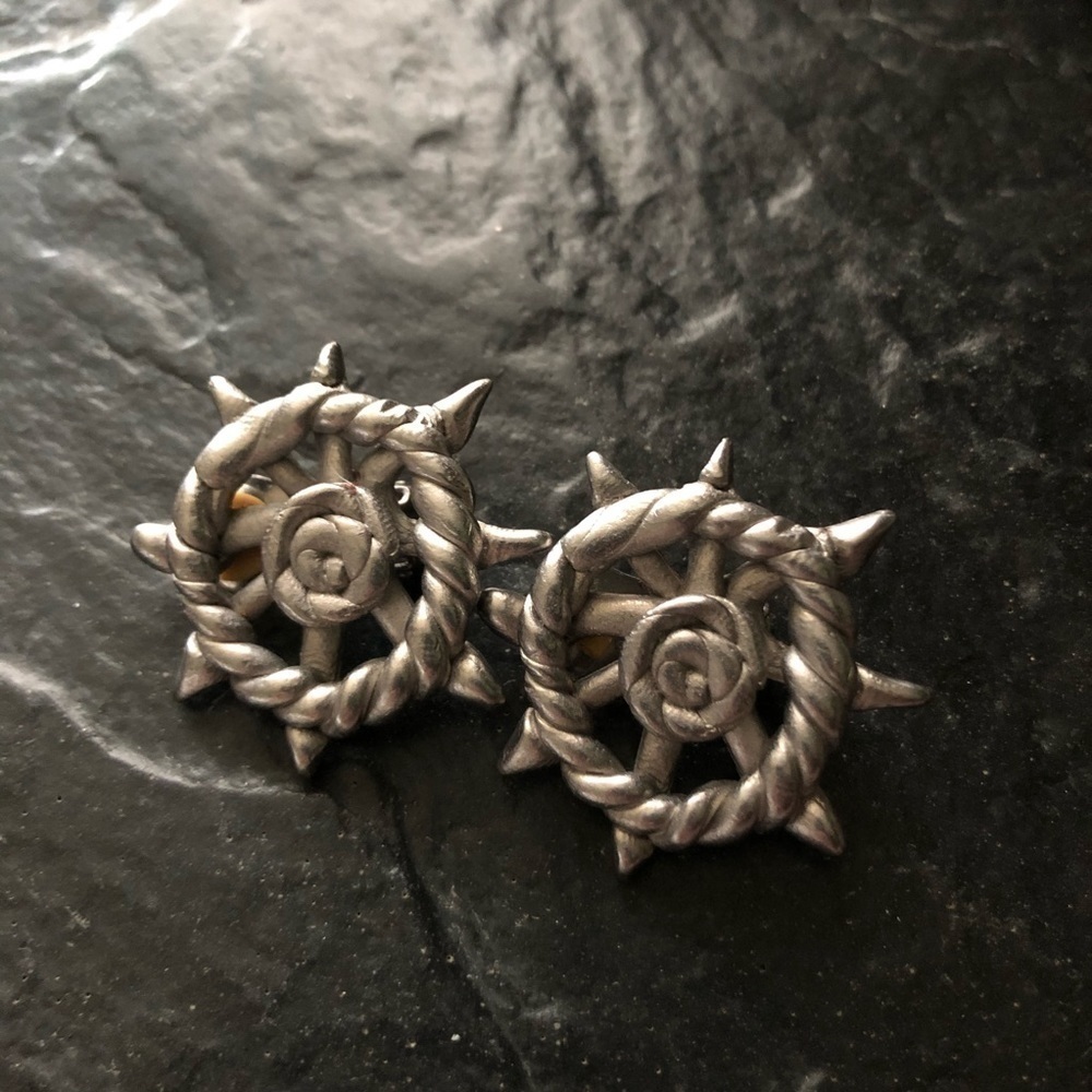 Vintage Silver Tie Knot Clip On Earrings
